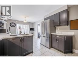 7 BRAMOAK Crescent - 15