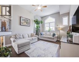 7 BRAMOAK Crescent - 17
