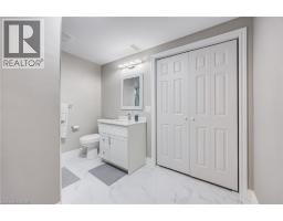 7 BRAMOAK Crescent - 29