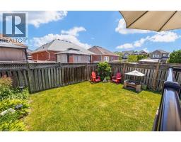 7 BRAMOAK Crescent - 36