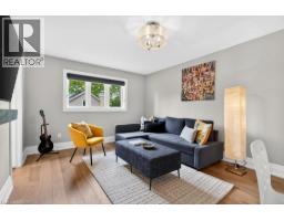 647 CEDAR Avenue - 33