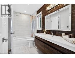 647 CEDAR Avenue - 35
