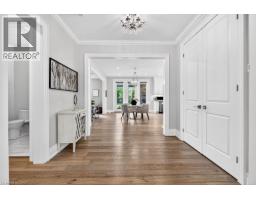 647 CEDAR Avenue - 6