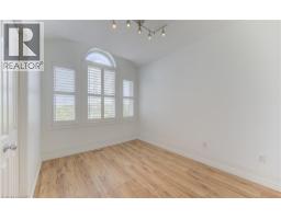 725 ZURICH Drive - 27