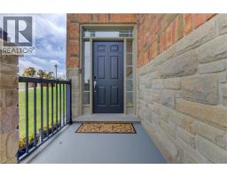 725 ZURICH Drive - 4