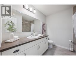 254 GOSLING GARDENS UnitNo. 12 - 27