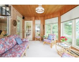 137 FOXBORO Drive - 16