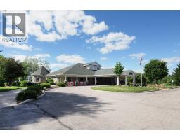 137 FOXBORO Drive - 38