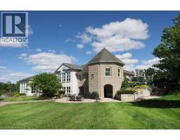 137 FOXBORO Drive - 41