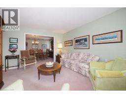 137 FOXBORO Drive - 6