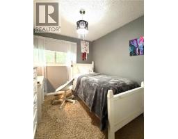 223 PIONEER Drive UnitNo. B16 - 8