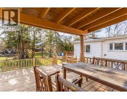 17 N THORNDALE Street N - 16