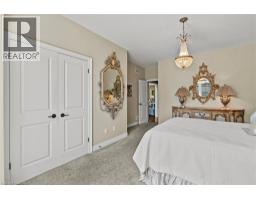 8 CAMPBELL Street - 22