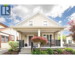 40 MOORE Avenue - 1