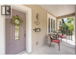 40 MOORE Avenue - 4