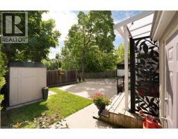40 MOORE Avenue - 42