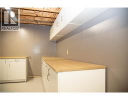 718 11 TOWNSEND Concession - 30