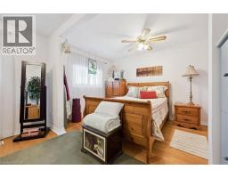 73 HENRY Street - 19