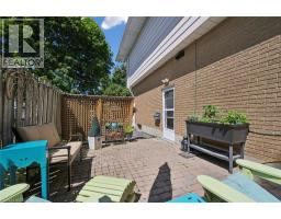 73 HENRY Street - 31