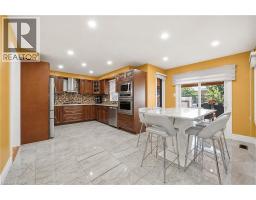 15 TALIA Court - 8