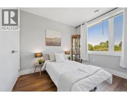 54 BRIDGE Street W UnitNo. 12 - 26