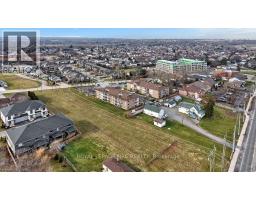 1061 VANSICKLE Road N UnitNo. 303B - 31