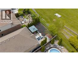 16 GOUDA Place - 41