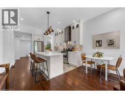 7 RICHMOND Street - 9