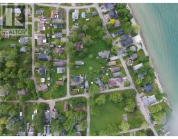 15 BARBARA Drive - 28