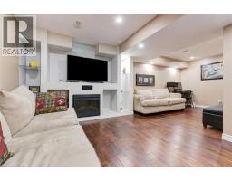 33 PANORAMA Way - 43