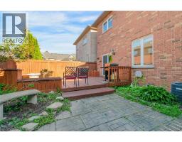 33 PANORAMA Way - 48
