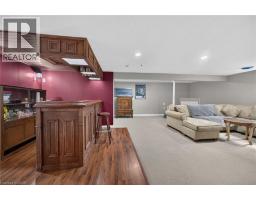 251 MACKENZIE Crescent - 28