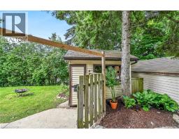 251 MACKENZIE Crescent - 37