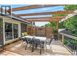 251 MACKENZIE Crescent - 41