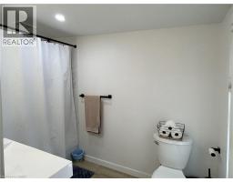 191 QUEEN Street N - 16