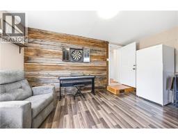 546 MOHAWK Road E - 16