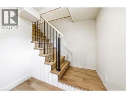 546 MOHAWK Road E - 17