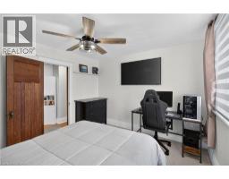 55 CAMERON Avenue N - 23