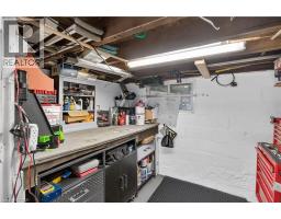 55 CAMERON Avenue N - 32