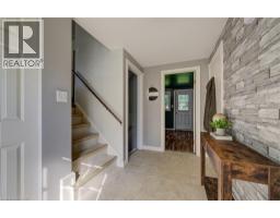 398 BOYNE Avenue - 10