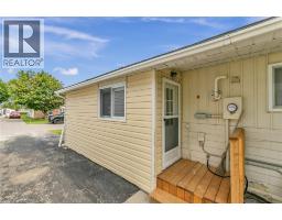 17 FAIRVIEW Crescent - 24