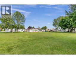 17 FAIRVIEW Crescent - 29