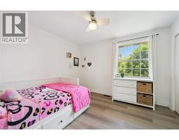 19 ADAMS Avenue - 21
