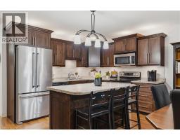 115 MILTON SEILER Crescent - 12