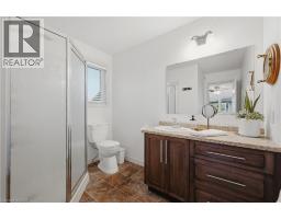 115 MILTON SEILER Crescent - 22