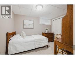 115 MILTON SEILER Crescent - 30