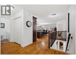 115 MILTON SEILER Crescent - 8