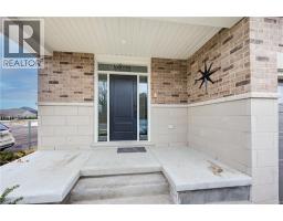 4 BRAUN Avenue - 3