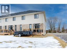 4 BRAUN Avenue - 34