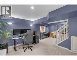 44 HAMMILL Court - 31